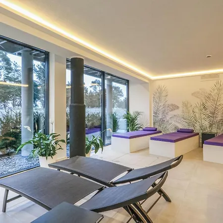 Prora Solitaire Avida Loft12 * בינץ